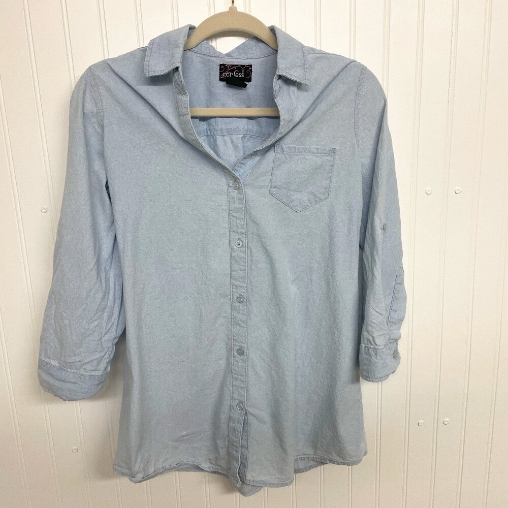Shirt Wmn’s Confess Chambray 100% Cotton Sz M Blue Buttons in Front & Back Denim